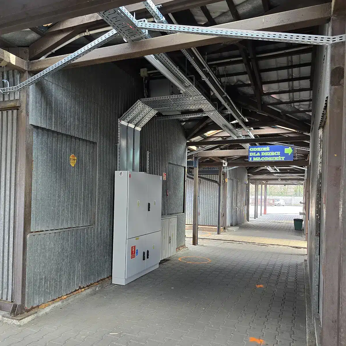 Targowisko remont 2025 - generalny remont i instal elektro